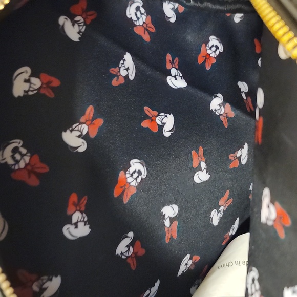 Disney Parks Loungefly Minnie Mouse Sequin Red and White Polka Dots Backpack - Picture 3 of 5